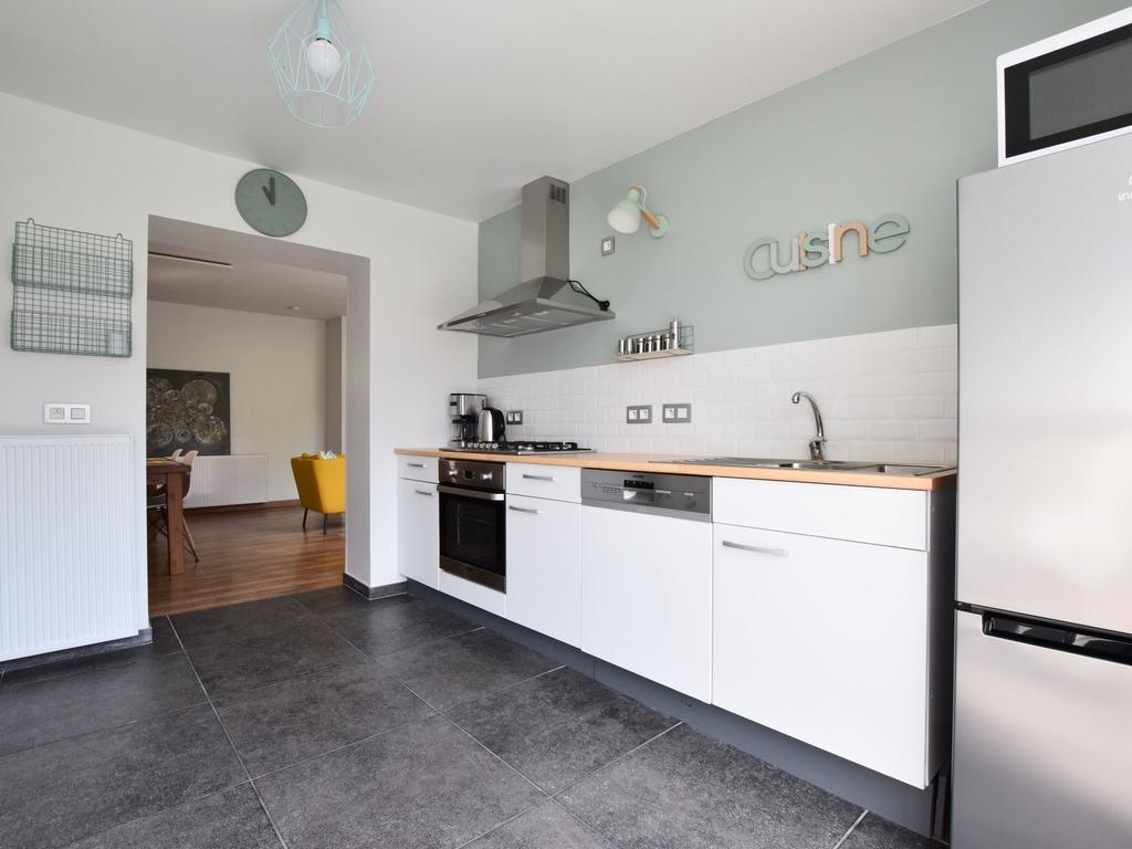 Modern Holiday Home In Bastogne With Fenced Garden Bagian luar foto